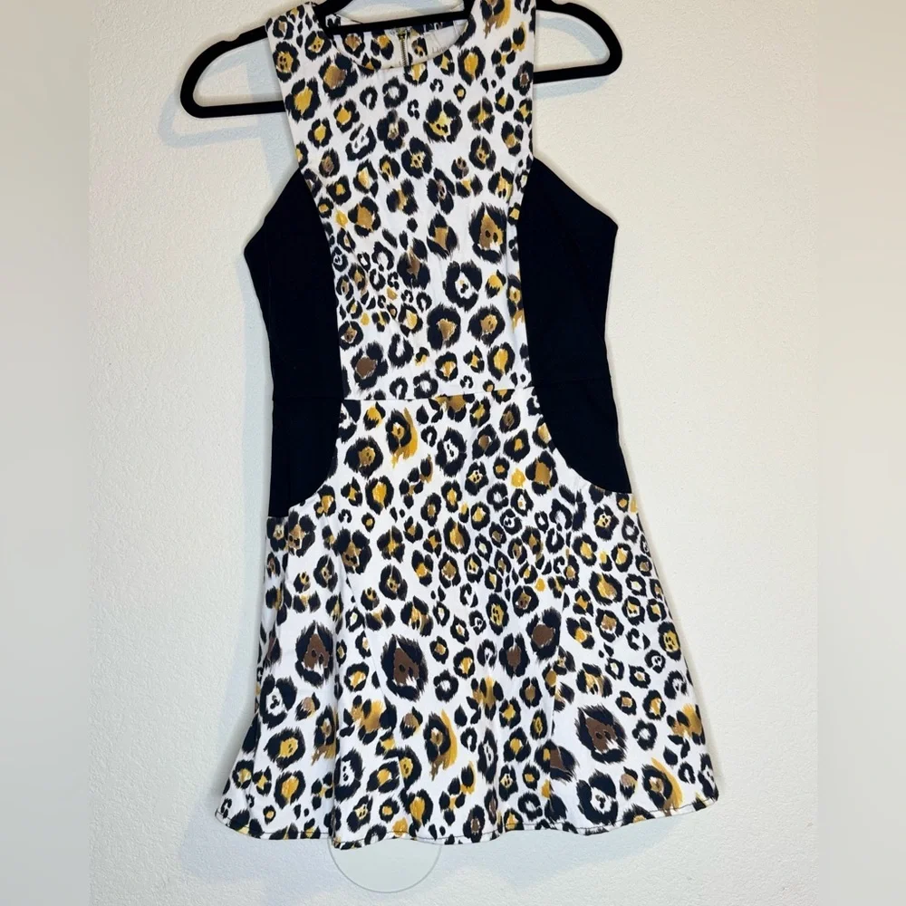 Line + Dot Animal Print Dress Women’s Medium NWT - Picture 5 of 10